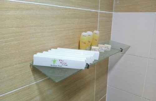 Kuala Terengganu Hotel | The Serai Cottage Transit Hotel