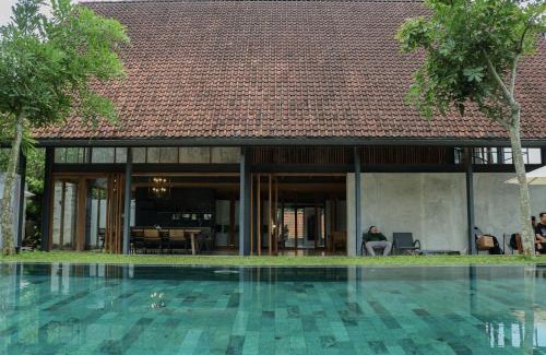 Borobudur Hotel | The Setumbu Experience, ARTOTEL Curated