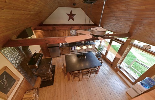 Mansfield Other | The Sheds: Victorian Farmhouse 8BR Ski-In Ski-Out Chalet - Mansfield Ski club