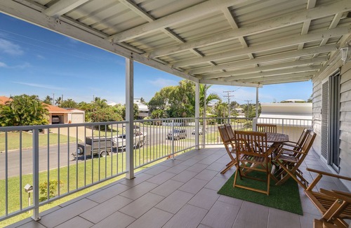 Emu Park House | The Shelley Shack - Charm of Shelley's Beach