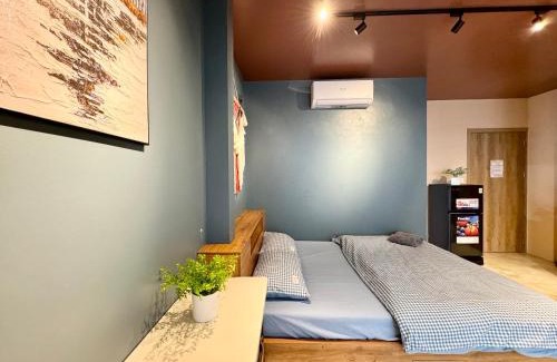 Yen Phu Apartment | The Shilla Apartment