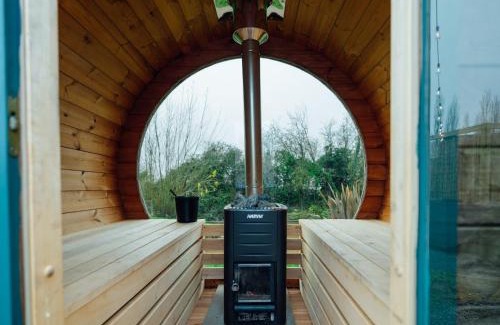 Ombersley Cabin | The Shire Pod