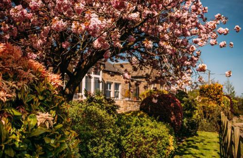 Hurst Green Hotel | The Shireburn Arms