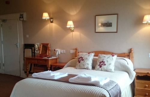 Silverdale Bed & Breakfast | The Silverdale Hotel