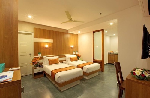 Kothamangalam Hotel | The Silvertips