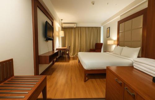 Thaltej Hotel | The Sky Imperial Thaltej