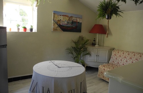 Sumene Apartment | the small apartment in mas cévenol with swimming pool
