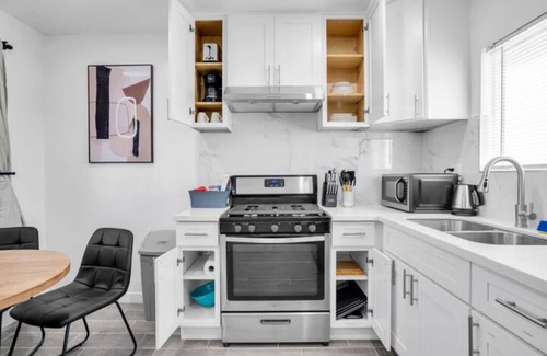 East Whittier Apartment | The SoCal Bright & Cozy Hideaway - BRAND NEW!
