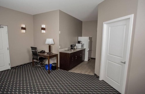Souris Hotel | The Souris Hotel