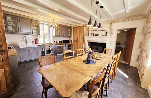Saint-Simeux House | The spacious house of the miots