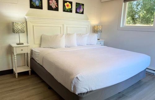 Regional District of Nanaimo Hotel | The Spot