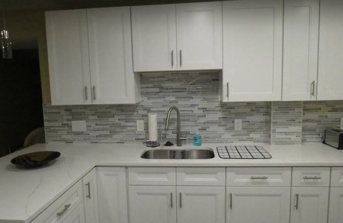 Waldorf House | The SPOT nIn the Gleneagle community of Waldorf Maryland near St. Charles Mall