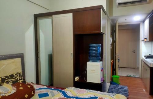 Bekasi Apartment | The Springlake and View Summarecon Bekasi Studio MDN Furnish and WiFi