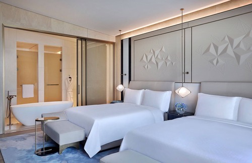 Diplomatic Quarter Hotel | The St. Regis Riyadh