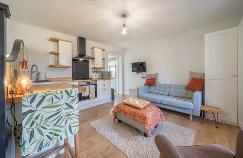 Kinsale Apartment | The Stable, Enchanting studio with WiFi in picturesque Kinsale