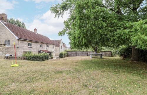 Sherborne House | The Stable House