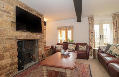 Sherborne House | The Stable House
