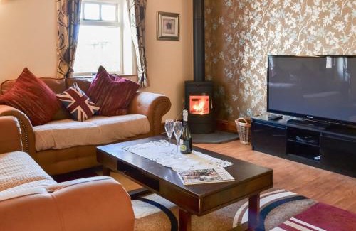 Great Hatfield House | The Stables At Grange Barn