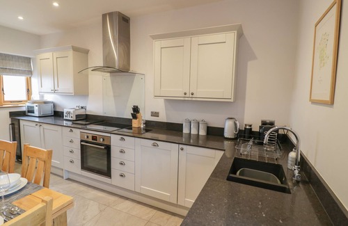Whitney-on-Wye Cottage | THE STABLES, family friendly, with open fire in Droitwich Spa