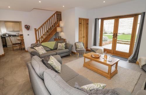 Whitney-on-Wye House | The Stables