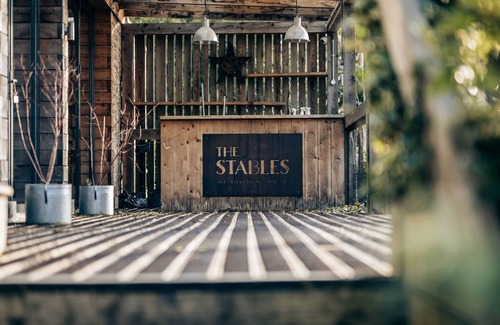 Glenisla Villa | The Stables - Stylish conversion in Dundee West En