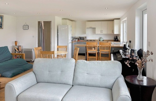 Chipstead Cottage | The Stables - UK47819