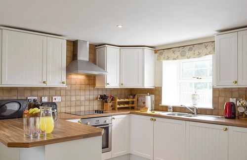Balfron Cottage | The Stables - UK5532