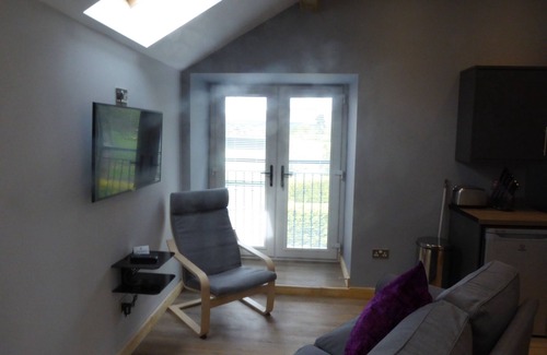 Arden Apartment | The Stables Upper Cottage 7 (Auchendennan) - sleeps 2 guests in 0 bedrooms