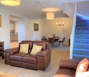 Blairgowrie House | The Stables with Hot Tub