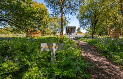 Benderloch House | The Stag, Luxury pod with hot tub, Croft4glamping