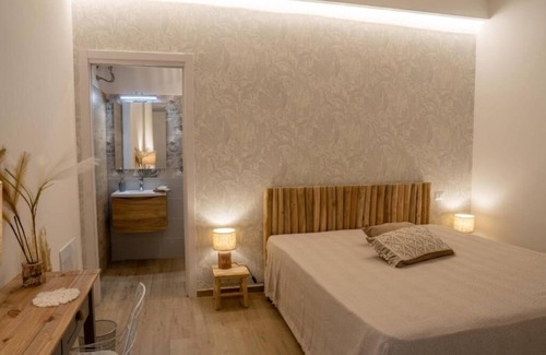 Porto Empedocle Bed & Breakfast | The Staircase Rooms (Standard Double Room)
