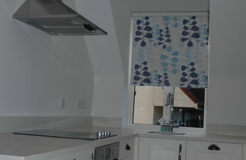 Bruton Apartment | The Starting Gate - luxury studio apartment, rural location, 1m from Bruton