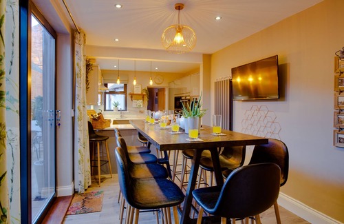 Muston House | The Station Lodge, Filey. Sleeps 12