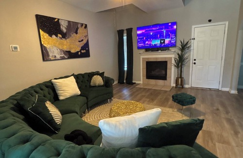 Horn Lake House | The StayHaus, nRelax in this stylish home!