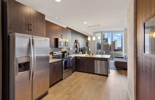 West End Apartment | The Stevie Ray Vaughan Flat ATX