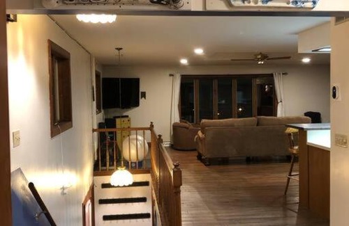 Beattyville House | The Stoic - 3 bed 3 Bath near red river gorge