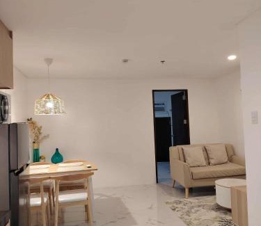 Bagong Pag-asa Apartment | The Stonecast Residences