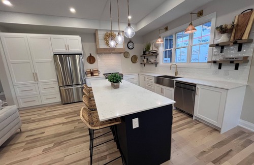 Fredericton House | The Stonehill - Luxury Home Minutes to Fredericton