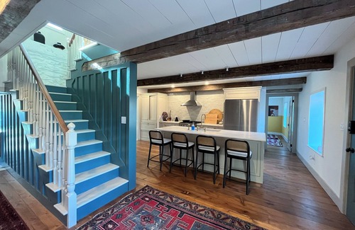 Kingston House | The Stonemason - A Private Catskill Winter Escape in the Woods close to Kingston