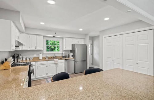 Greenfield Center House | "The Stream House" Saratoga home on 4+ acres