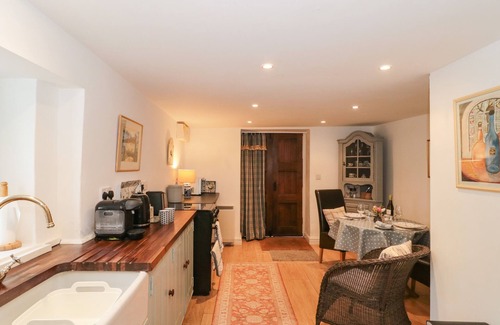 Shaftesbury Cottage | THE STUDIO, pet friendly, character holiday cottage in Shaftesbury
