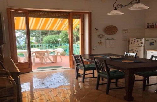 Raito Apartment | The suite in villa Rosanna in Vietri sul mare