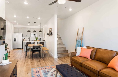 St. George Condo | The Suite Spot #101: Desert Color Lagoon + Beaches