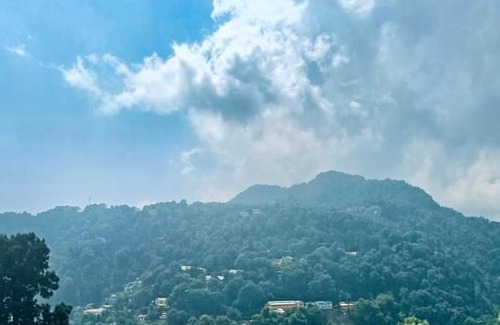 Mallital Bed & Breakfast | The Sukoon Lake view BnB