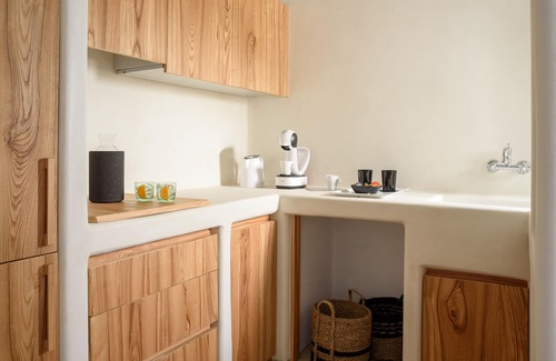 Xilokeratidi Apartment | The Summit of Mykonos - The Royal Apartment with Outdoor Jacuzzi