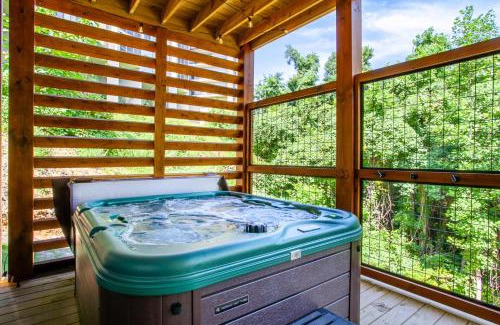Chalet Village House | The Sundrop Hot Tub Game Room Community Pools