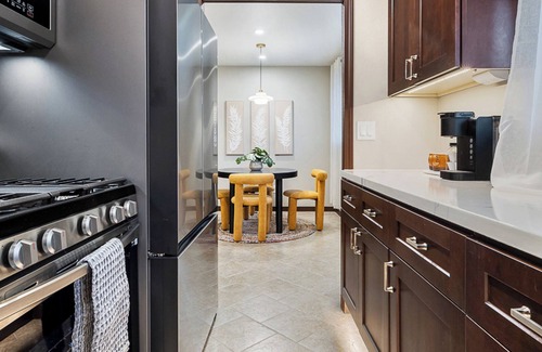 South Richland House | The Sunlit Vista, 2BR Home in Richland w/Fenced Backyard