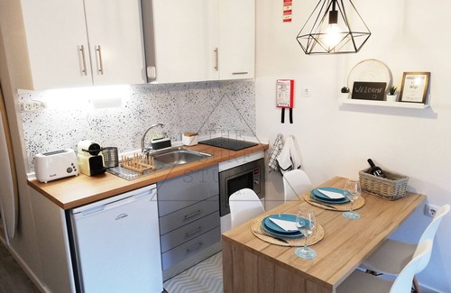 Ericeira Apartment | The Surf Studio - Ericeira, 3 pools, WIFI, Garden, beach at 650m