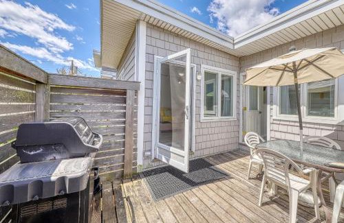 Ocean Bay Park Apartment | The Surfcomber Condos