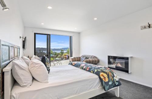 Waipahihi House | The Sweet Spot Taupo